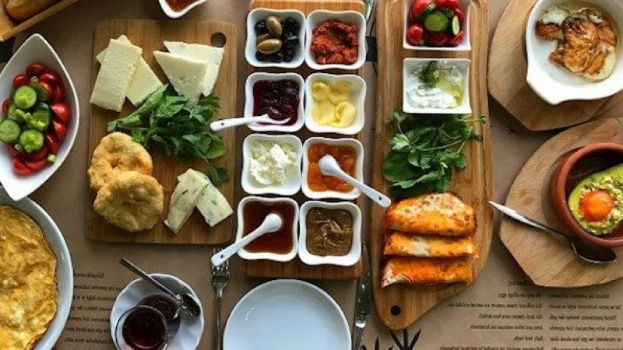 Kahvaltı Sofralarınızı Bu Haberden Sonra Bir Kez Daha Gözden Geçireceksiniz! Dikkatli Olun! Kanserden Korunmak İçin Bu Besinleri Kahvaltıda Tüketmeyin!