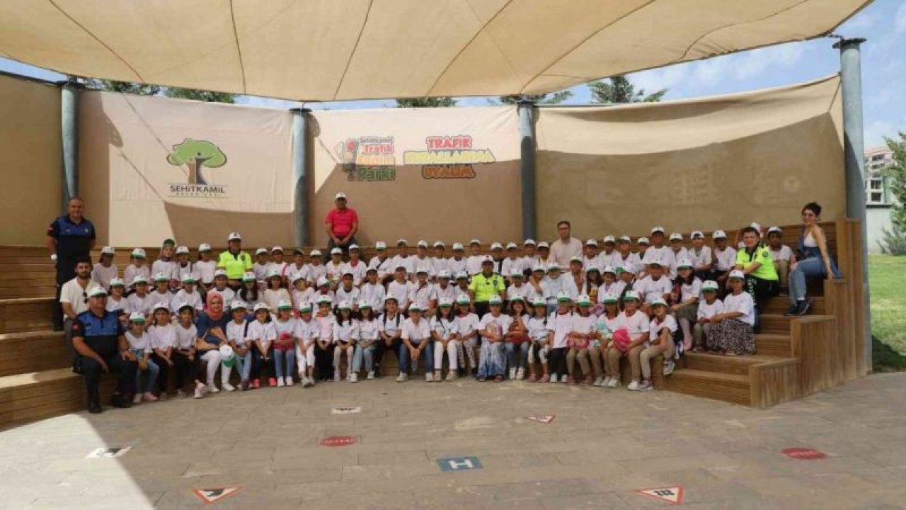 Şehitkamil'de trafik eğitim parkında eğitimler devam ediyor