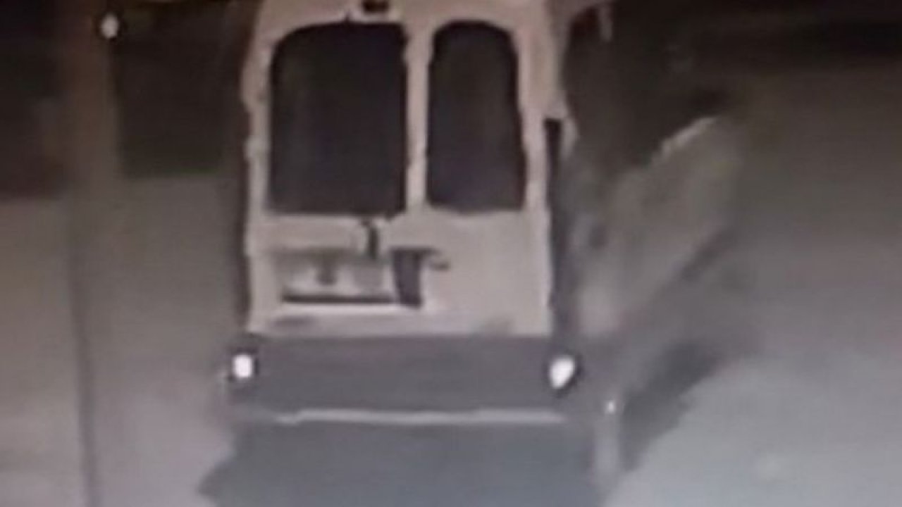 Gaziantep Resmen HIRSIZLAR ŞEHRİ OLDU! Tamir için bırakılan hafif ticari aracı bile çaldılar.... İşte O ANLAR