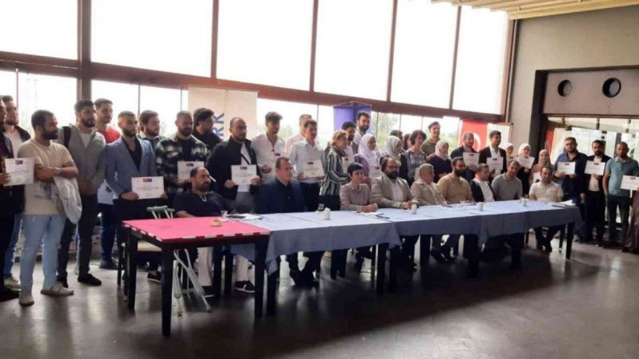 GAÜN’de mühendis girişimcilere sertifika