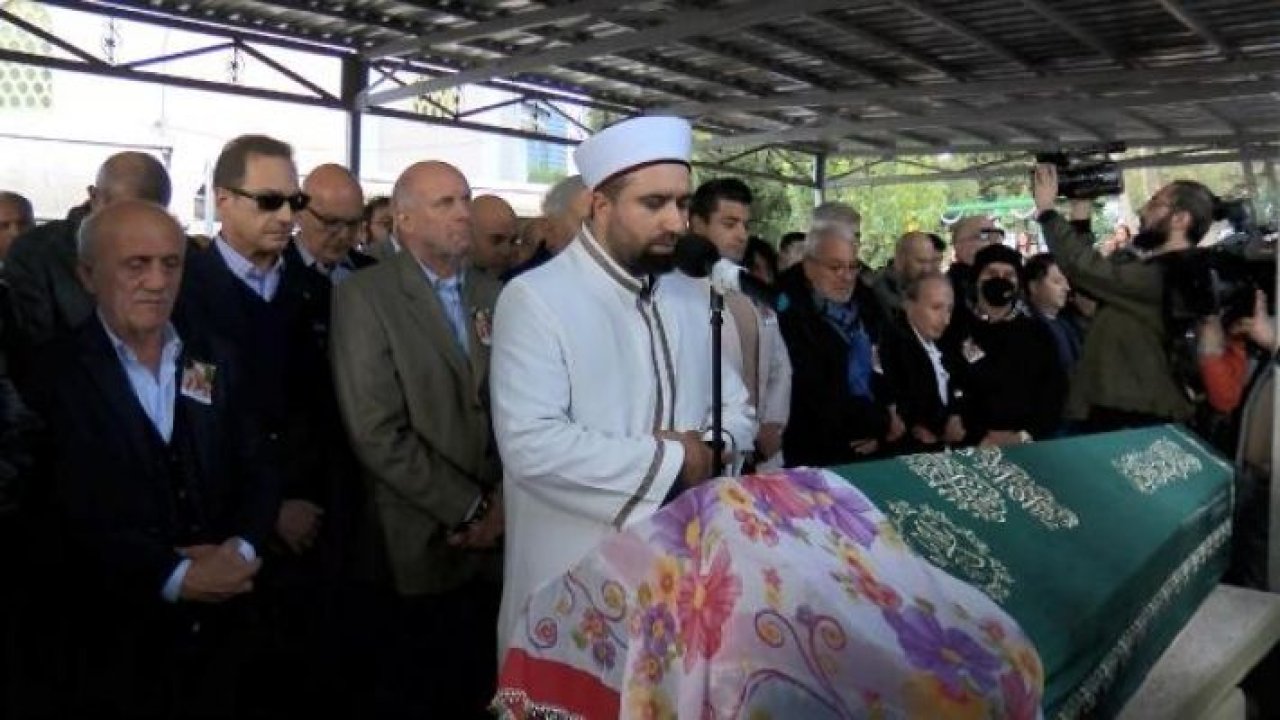 Billur Kalkavan Son Yolculuğuna Uğurlandı! Sevgilisi Buğra Bahadırlı Sözleriyle Yürekleri Parçaladı! “Ölüm Hayatı Bitirir İlişkiyi Değil…”