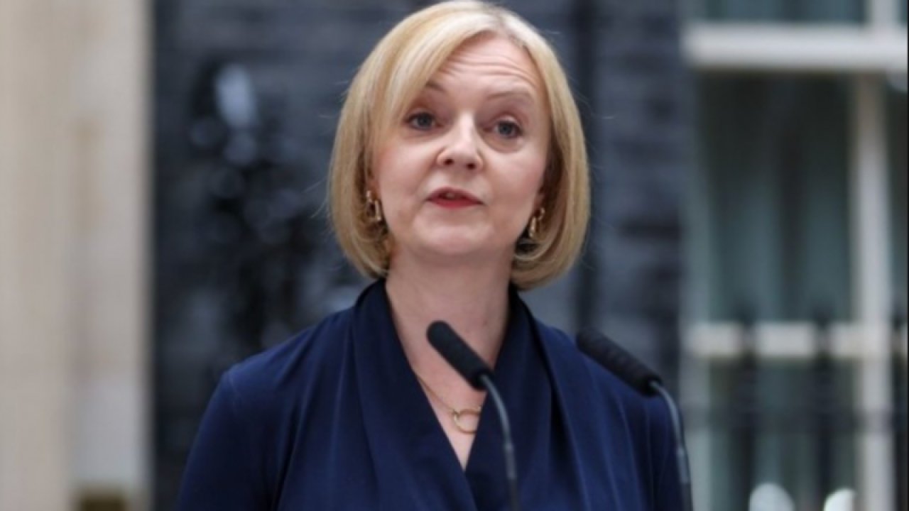 İngiltere Başbakanı Liz Truss istifa etti