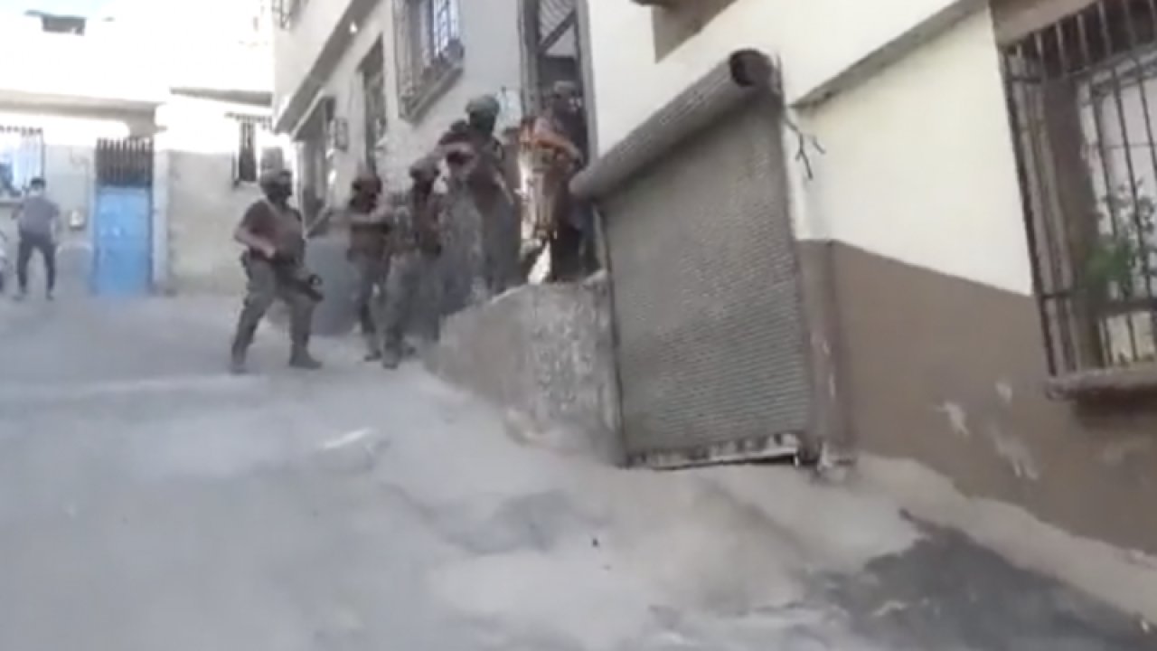 Gaziantep'te terör örgütü PKK/KCK-PYD/YPG'ye yönelik operasyonda 8 şüpheli gözaltına alındı