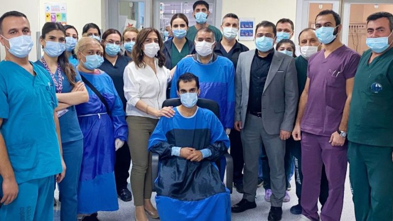 Gaziantep'te kalbi duran 26 yaşındaki Ali Gülşen, babasının kalp masajıyla hayata tutundu