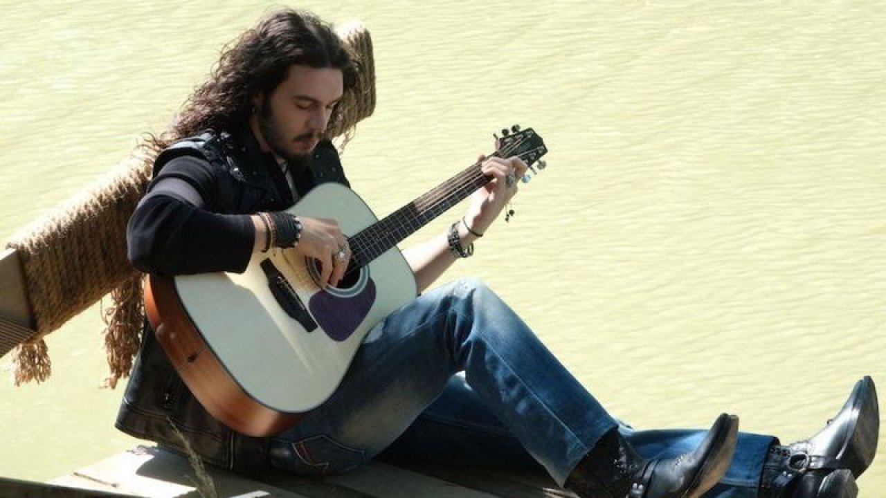 Herkesin Beklediği ‘Barış Akarsu Merhaba’ Filminin Vizyon Tarihi Netleşti! Açıklama Filmin Başrolü İsmail Ege Şaşmaz’dan Geldi! “Beni Görenler Ağlıyordu!” Meğer…