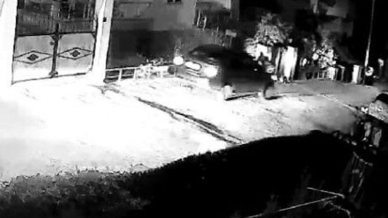 YOK BÖYLE KAZA!  Alkollü BABA Fren yerine gaza basınca oğlunu otomobilin altına alarak, 30 metre sürükledi. Oğul Sekan A. ağır yaralı... İŞTE O ANLAR KAMERADA