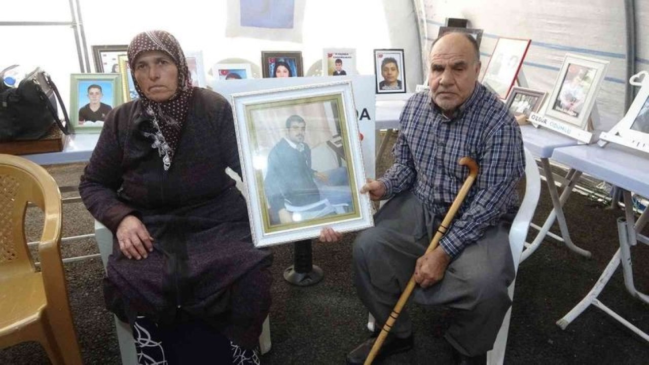 Diyarbakır'daki evlat nöbetine bir aile de Gaziantep’ten katıldı