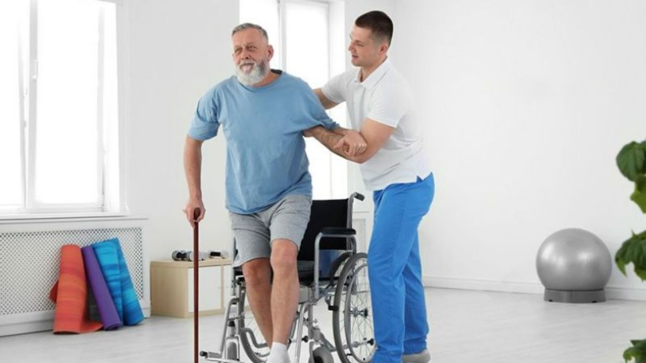 Her Sene Yüz Binlerce Kişinin Hayatını Tehdit Eden Felç Durumuna İlişkin Erken Tanı Teknikleri Yayınlandı! Felç Nedir, Nasıl Fark Edilir?