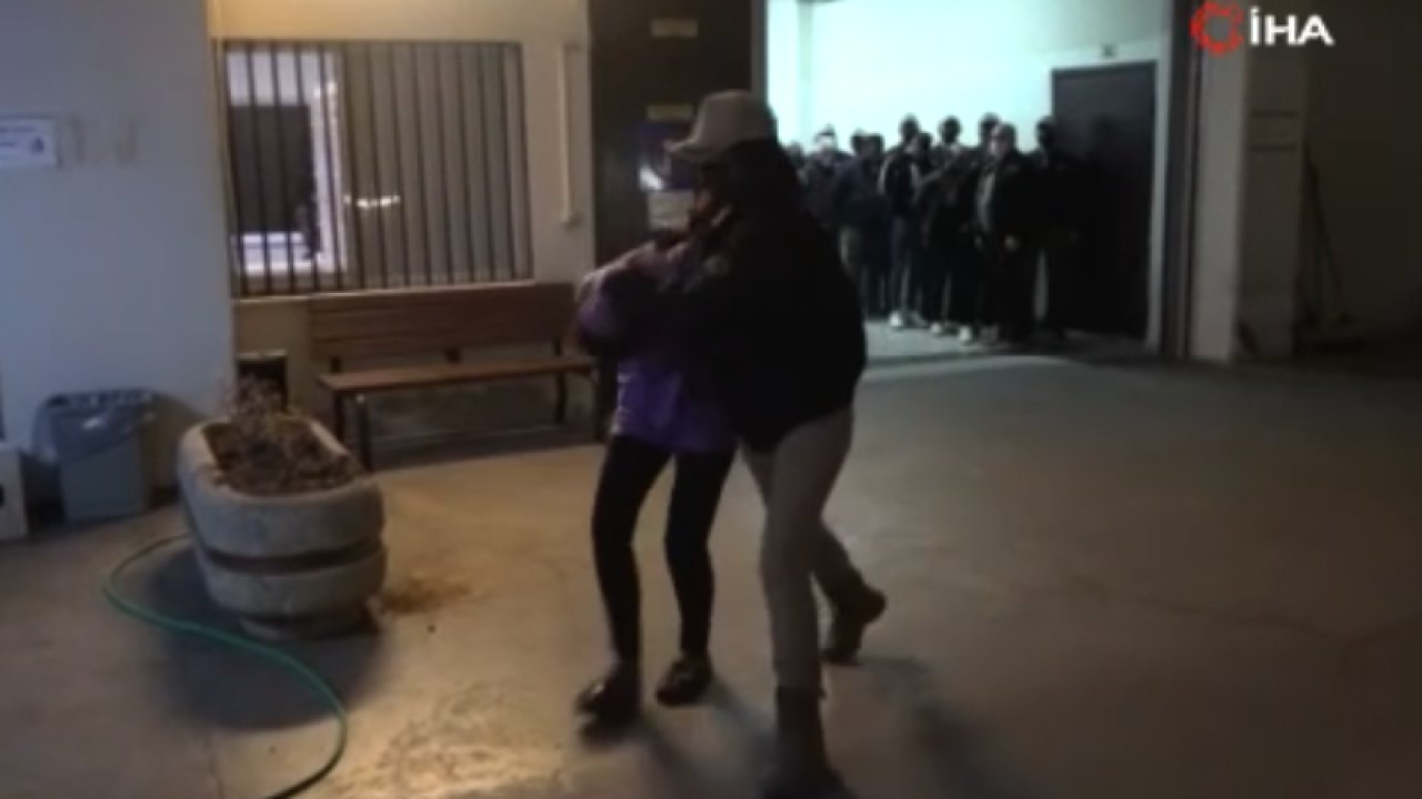 İstiklal Caddesi’nde bombalı saldırı düzenleyen terörist Ahlam Albashır ve beraberindeki 48 kişi adliyeye sevk edildi... Video Haber