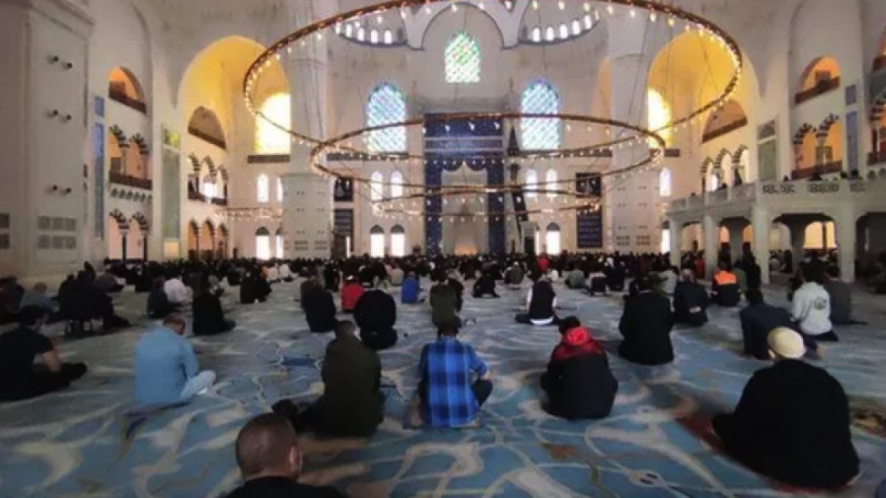 Diyanet 18 Kasım 2022 Cuma Hutbesini Açıkladı.Cuma hutbesinin konusu ne? Gaziantep'te 18 Kasım 2022 Cuma Namazı Saat Kaçta?