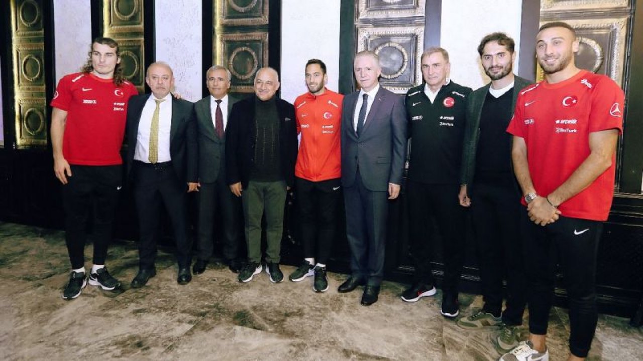 Mehmet Büyükekşi'den Gaziantep yorumu! Milli takım Anadolu'ya devam edecek