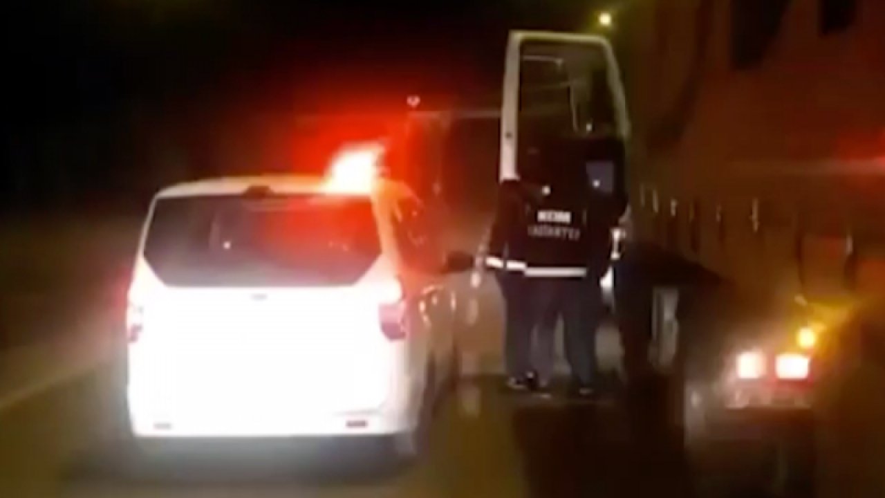 Gaziantep'te bir tırda yapılan aramada 8 bin tüfek fişeği ele geçirildi
