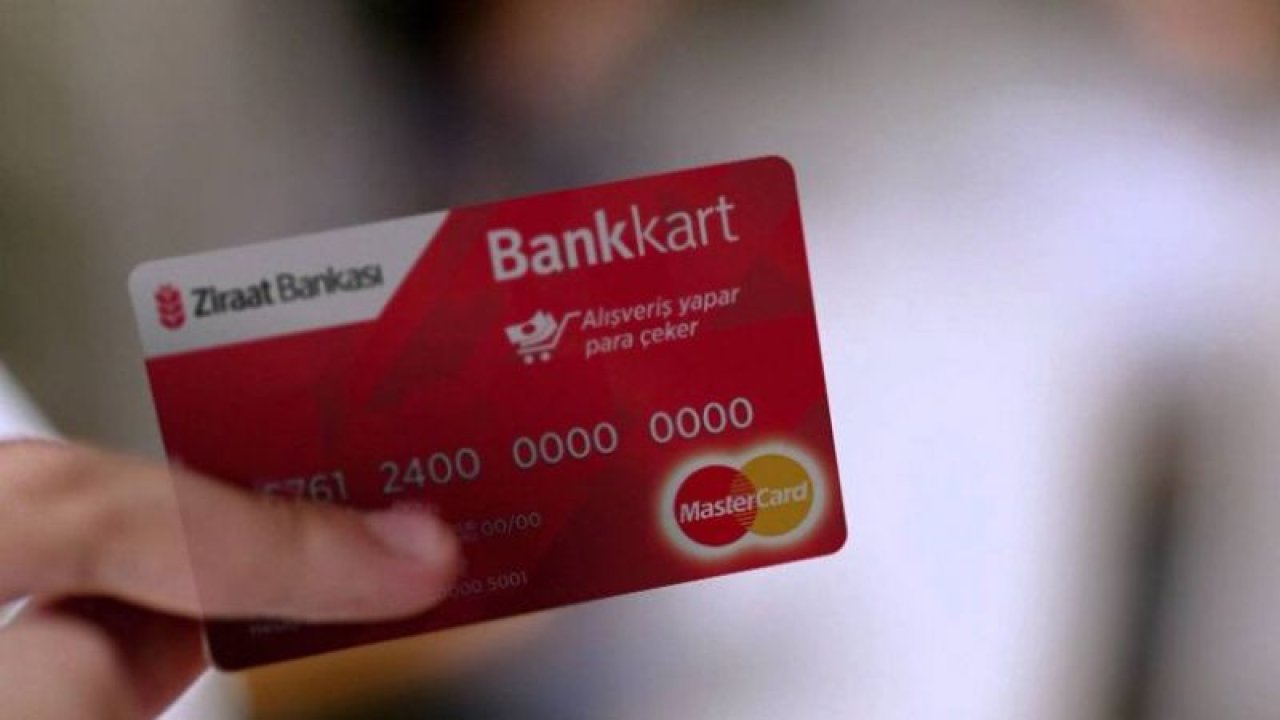 Cebinde Ziraat Bankası Kartı Olan Araç Sahiplerinin Dikkatine: Akaryakıt Harcamalarınıza 75 TL Tutarında Destek Verilecek! Kampanyadan Son Yararlanma Tarihi, 31 Aralık 2022!