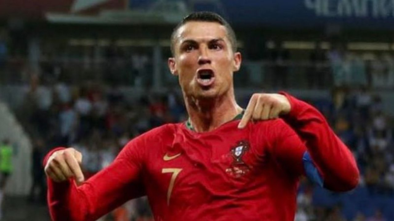 Christiano Ronaldo Şeytanın Bacağını Kırdı... Portekiz 1-0... Gol Cristiano Ronaldo