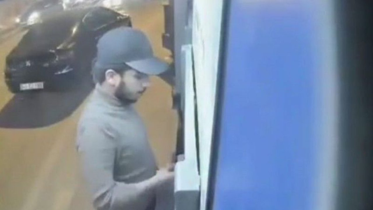 Gaziantep ve Konyada SAHTE PARA PANİĞİ! Kiraladıkları villayı darphaneye çeviren 3 kişi bankamatiklerden geçen sahte para üretti.