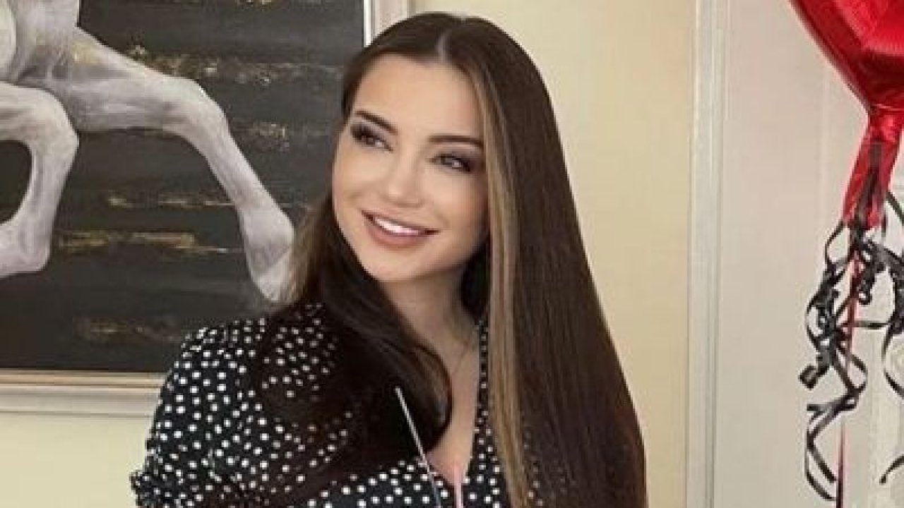 Bu kadarı da pes ahlaksızlıkta son nokta! Yeni gelin kocasının 3 arkadaşıyla da... Esra Ezmeci'ye gelen itiraflar pes dedirtti! Kimin eli kimin cebinde belli değil!