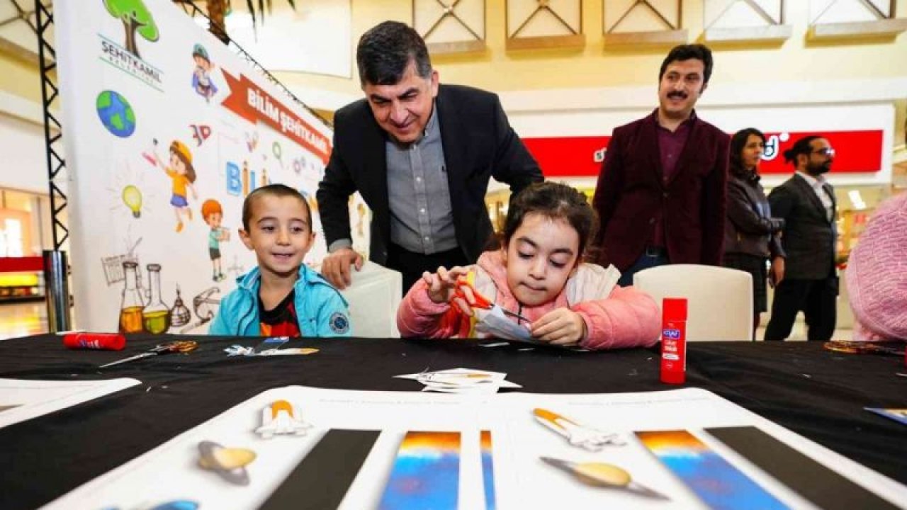 Bilim şenliğine yoğun ilgi