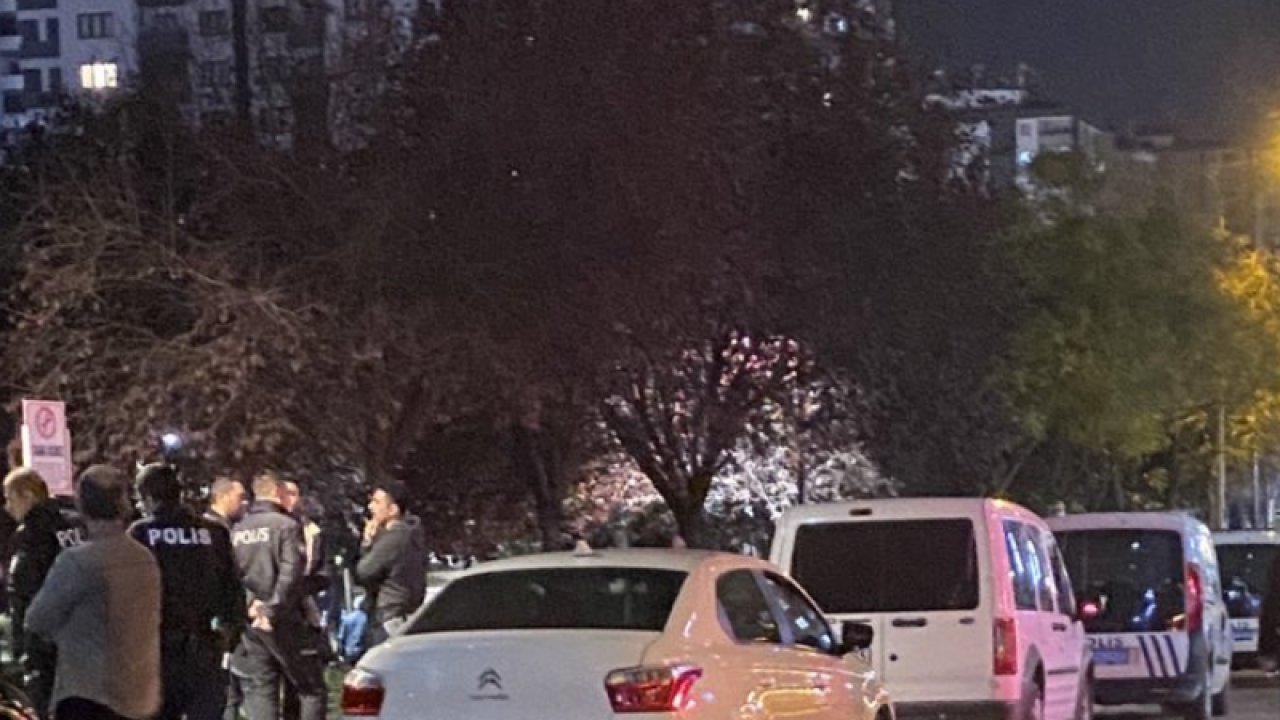 Gaziantep'Te YÜZÜ MASKELİ KİŞİLER  MEKAN  BASTI! İşte Detaylar...Gaziantep'te kurşunlanan yer kafe mi kumarhane mi? Kafenin sahibi konuştu