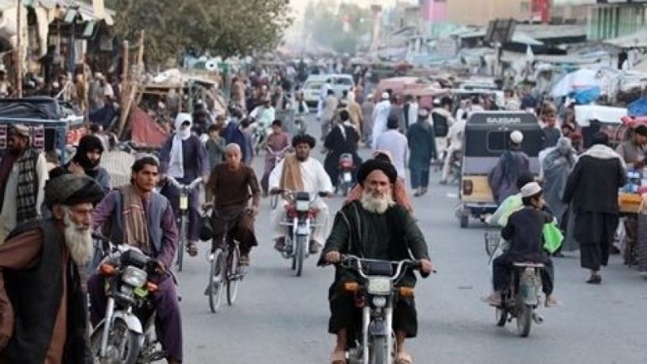 Afgnistan'da İDAMLAR yine başladı! Taliban, Afganistan'da yönetime geldiğinden bu yana ilk kez halka açık idam uyguladı