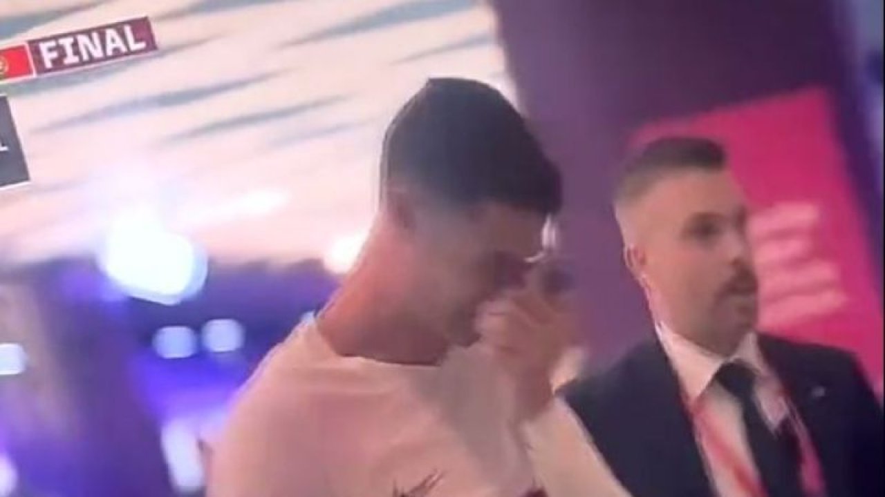 Portekiz, çeyrek final maçında Fas'a elendi! Cristiano Ronaldo'nun Göz Yaşları Kupayı Gölgede BIRAKTI! Ronaldo'nun sevgilisi Georgina Rodriguez 'Bir adamı öldürdünüz!