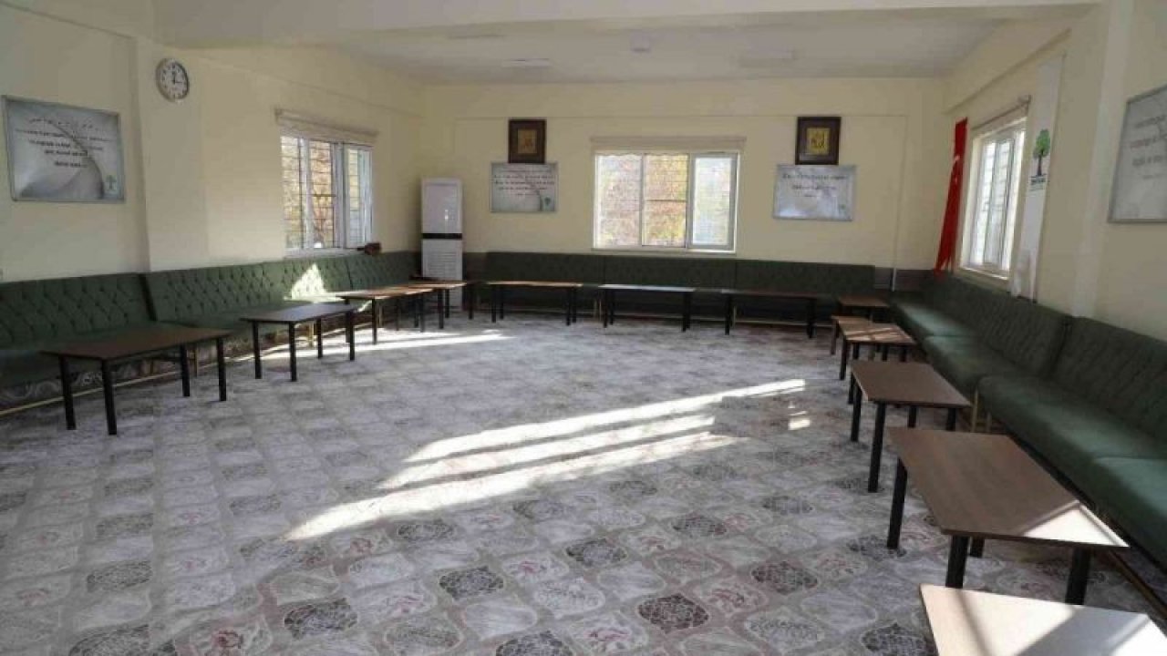 Gaziantep'te Şehitkamil Belediyesi tarafından Bilek Mahallesi’nde yapılan ikinci sosyal tesis tamamlanarak halkın hizmetine sunuldu.