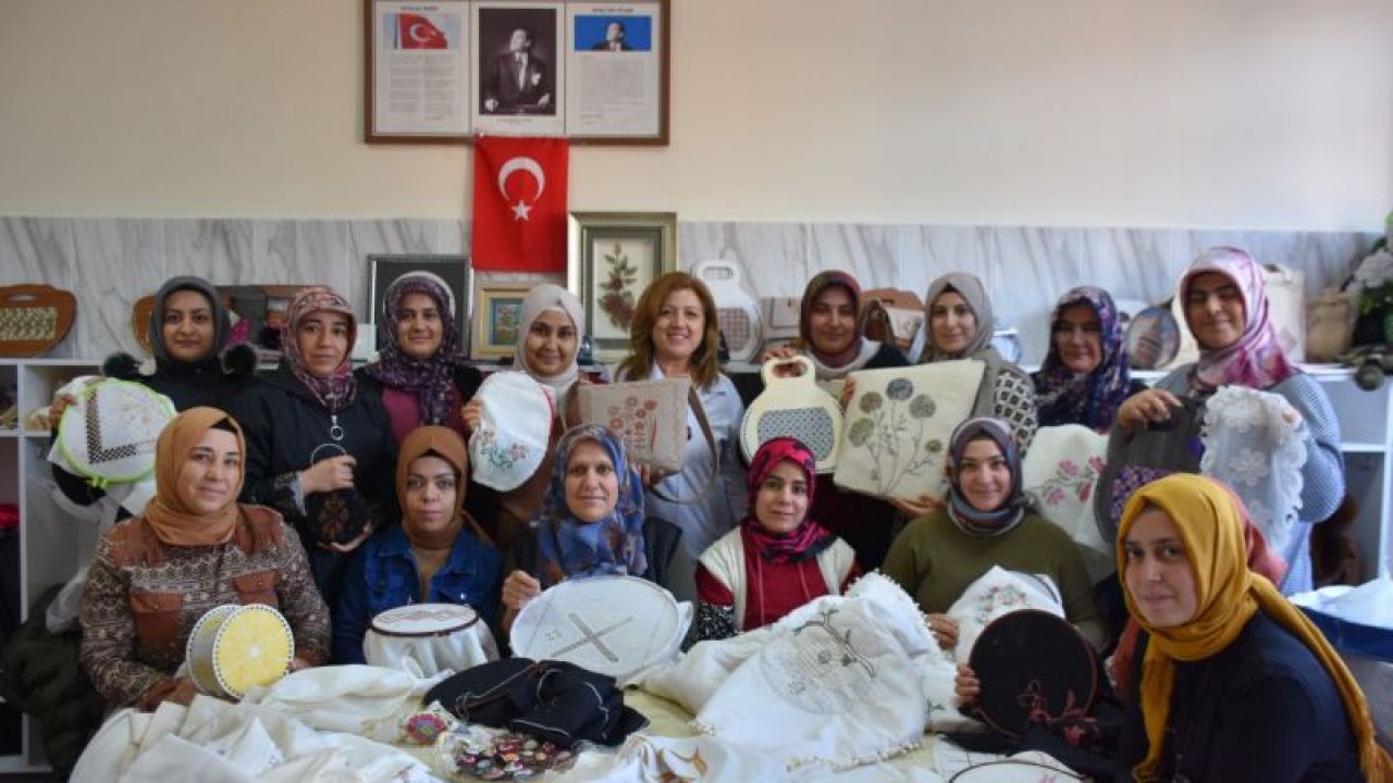 Gaziantep'te kızını ziyarete gittiği okulda tanıştığı nakış kursu hayatını değiştirdi