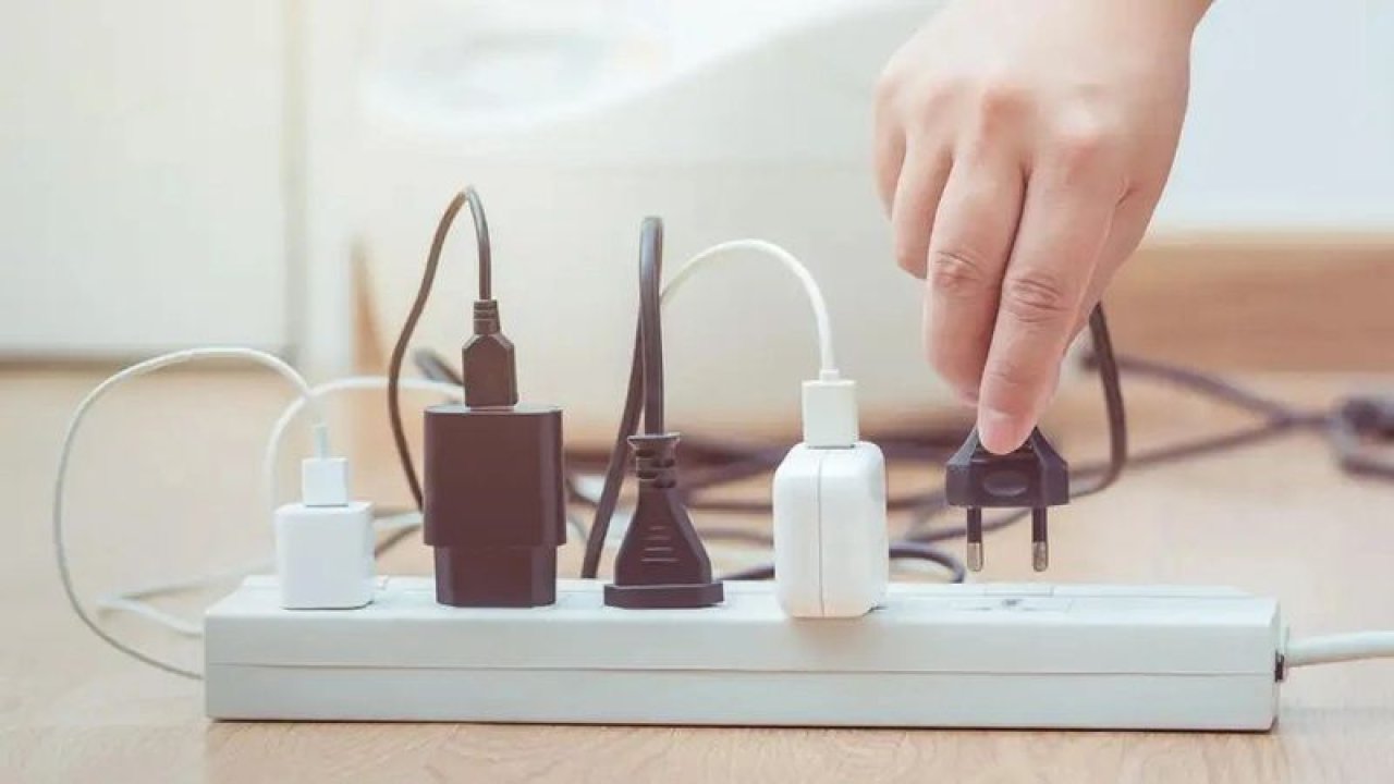 Gaziantep'te Fatura Yardımlarından Yararlanmayanlar Dikkat! Elektrik Faturasını Yarı Yarıya Düşürmenin Yöntemleri Belli Oldu! 150 TL'den Az Gelecek!