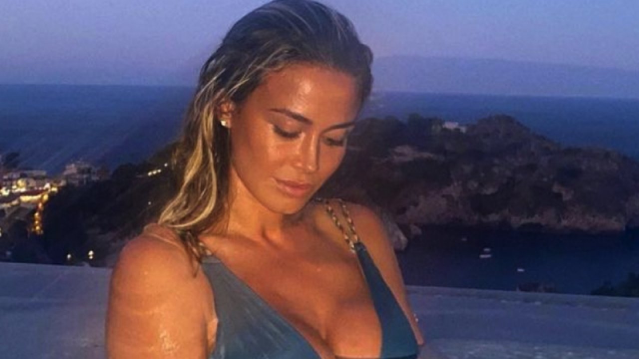 Seksi Spikerin Paylaşımları Nefesleri Kesti! Diletta Leotta dekolteli pozuyla nefes kesti
