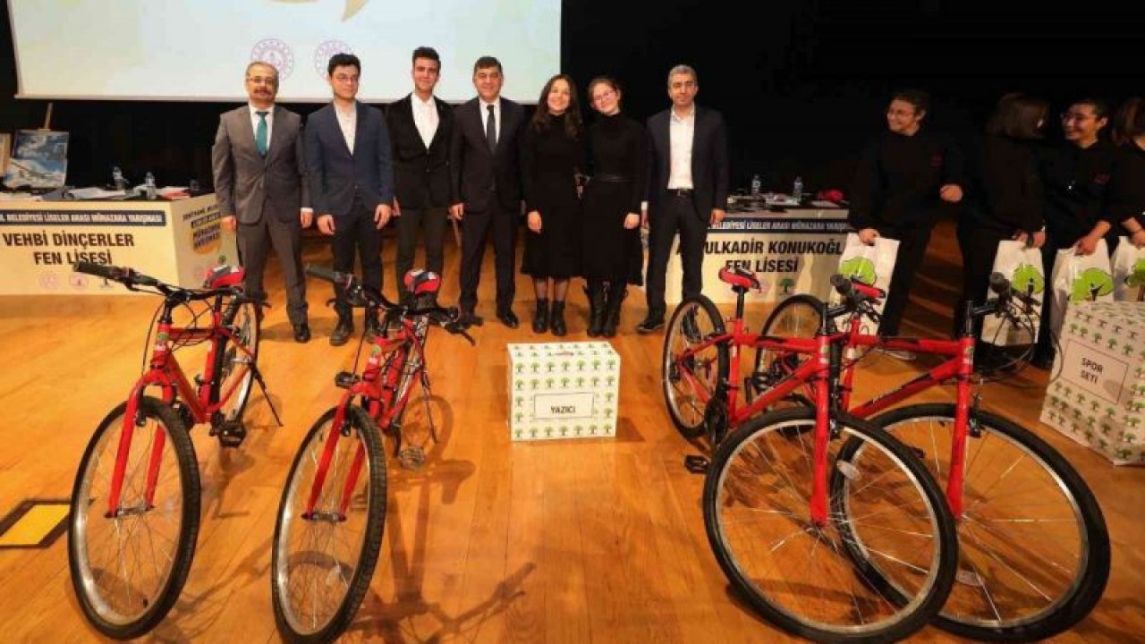 Şehitkamil’deki 36 liseden 144 öğrenci kıyasıya yarıştı