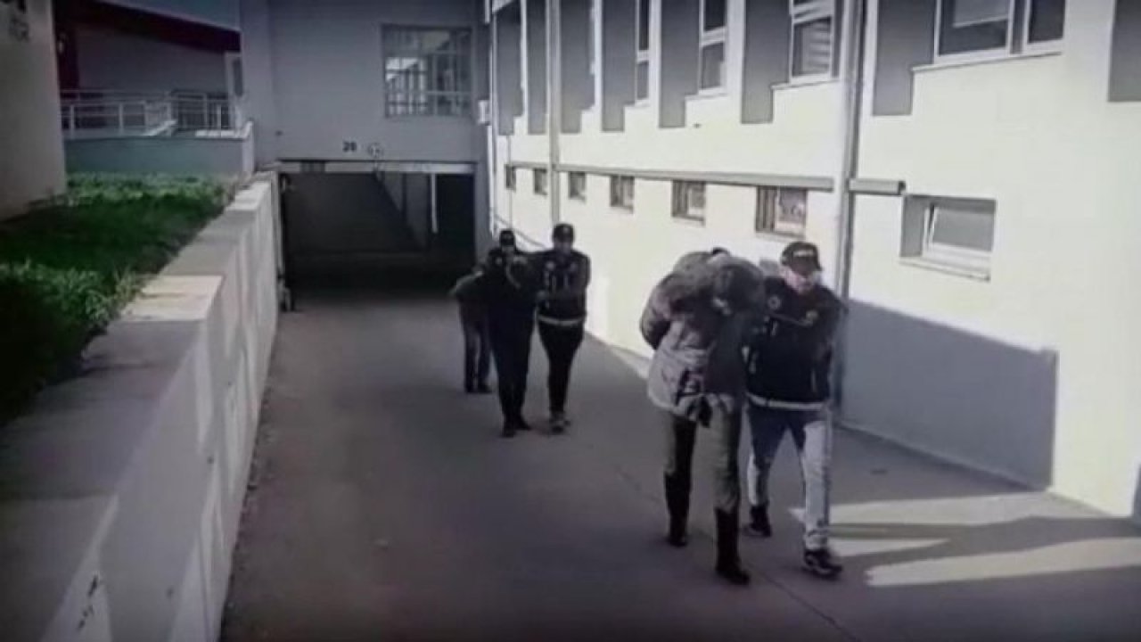 Tarsus-Adana-Gaziantep otoyolu'nda avukatın kullandığı araçtan 7 kilodan fazla metamfetamin çıktı