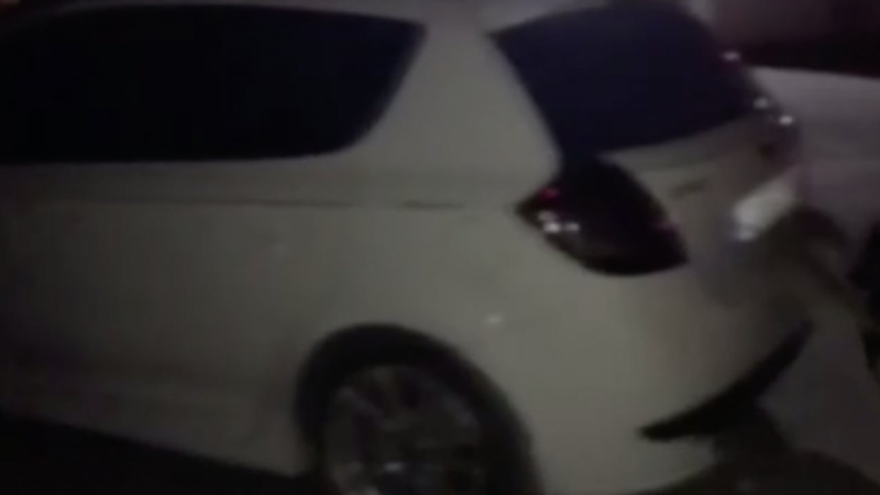 Tarsus-Adana-Gaziantep otoyolunda durdurulan otomobilde 2 kilo 216 gram esrar ele geçirildi