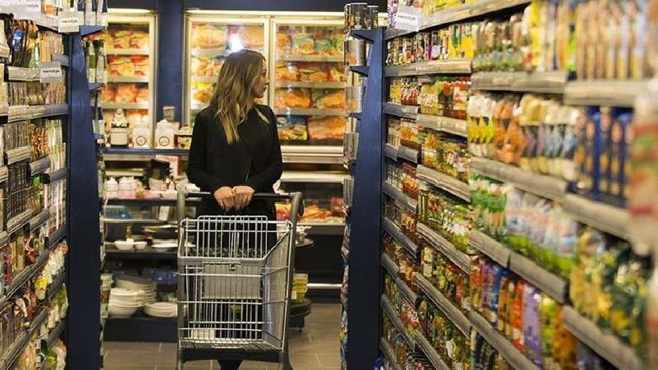 Açıklama bugün geldi: market raflarında gözünüzü mutlaka açın! Yoksa indirimli diye tarihi geçmiş ürün satın alabilirsiniz!