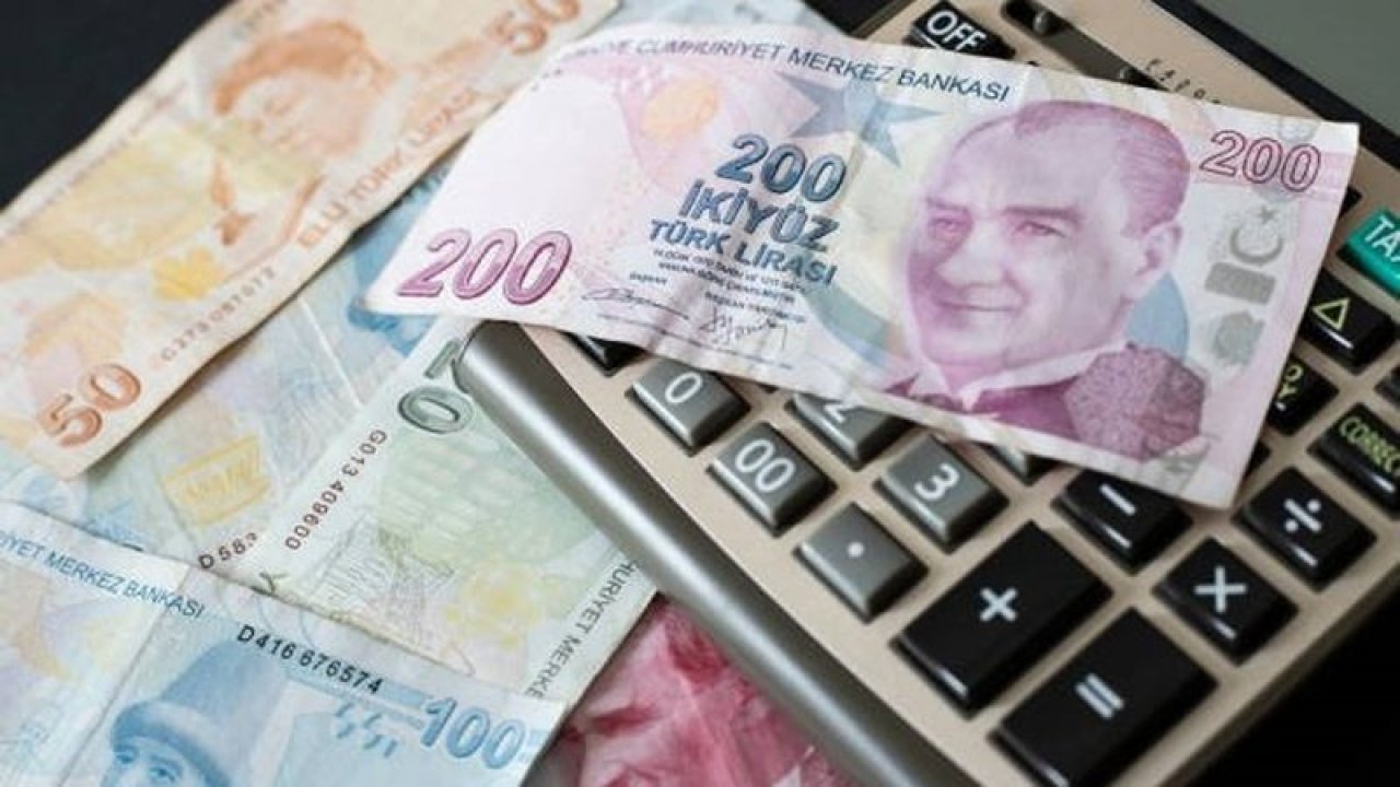 Ocak ayı başladı, emeklinin yeni yıl zammı düğümü çözüldü! Sıra maaşları hesaplamaya geldi! İşte SSK ve Bağ-Kur maaş hesabı…