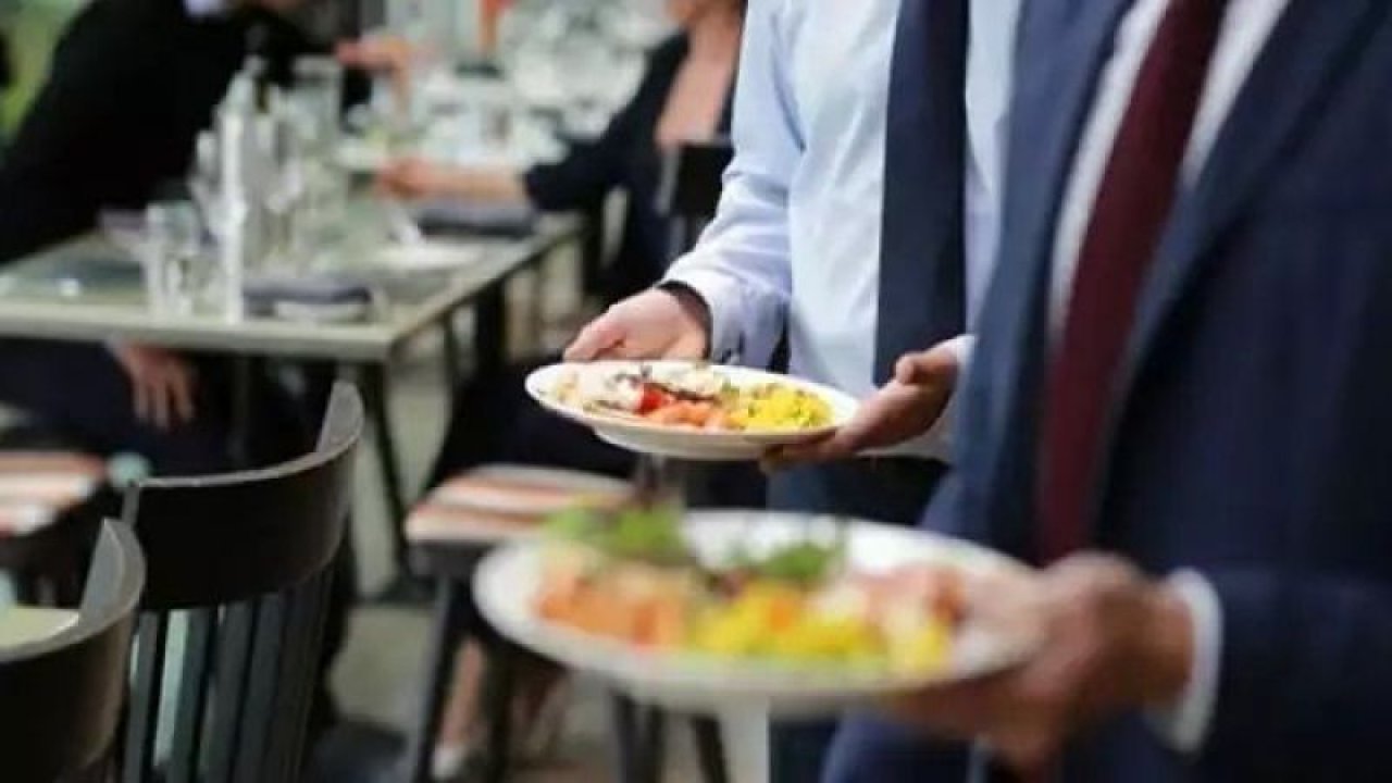 Zam geldi diye sevinen memurların sevinci kursağında kaldı! Yemek bedelinin bütçeden karşılanamayan kısmı için Hazine ve Maliye Bakanlığı harekete geçti!