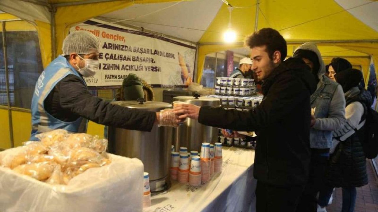 Gaziantep'te üniversite öğrencilerine final sınavları döneminde çorba ikram edilecek