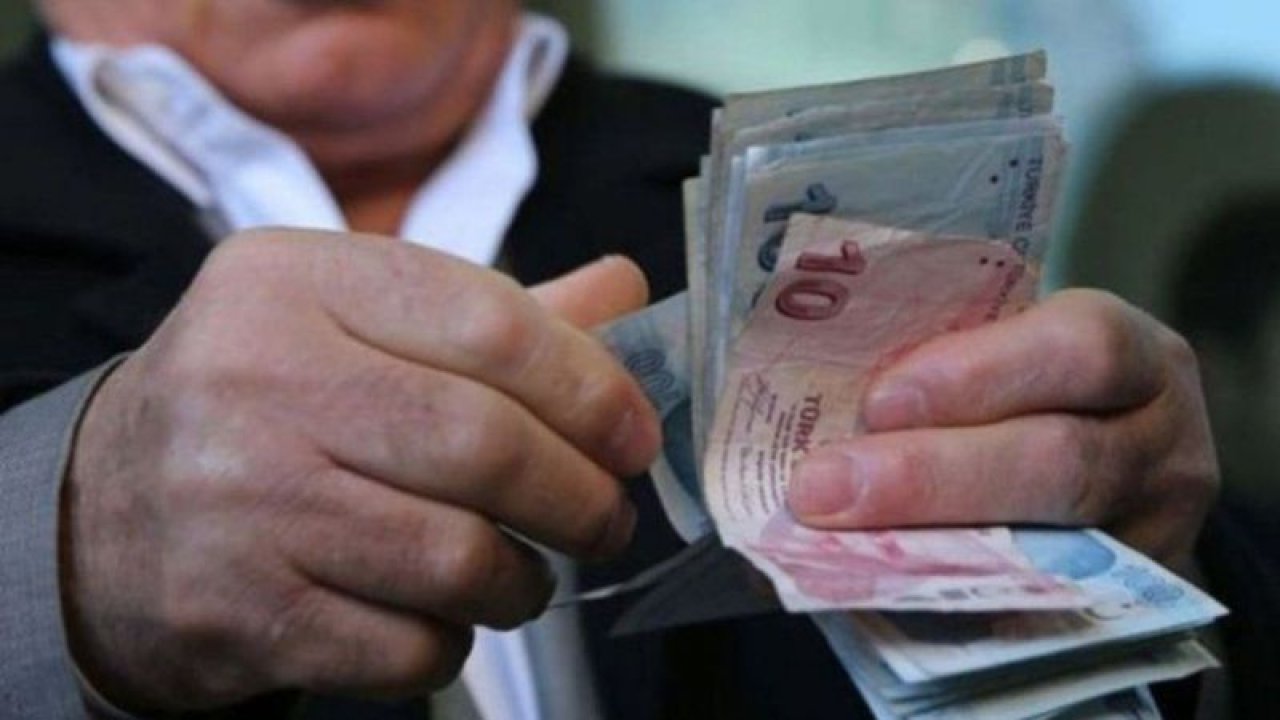 Gaziantep'te Emeklilerin Gözü Kulağı Bu Haberde! 2023 Emekli İkramiyesinde Rekor Beklenti! Ne Kadar Oldu? İşte Detaylar…