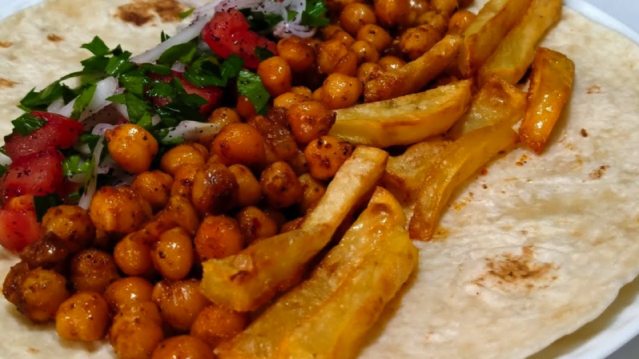 Gaziantep'te Nohut Dürümü 22 Liraya, Döner Dürümü 30 Liraya Satılıyor! Gaziantepli Çalışan Vatandaşlar Artık Öğle Yemeği Bile Yiyemiyor...