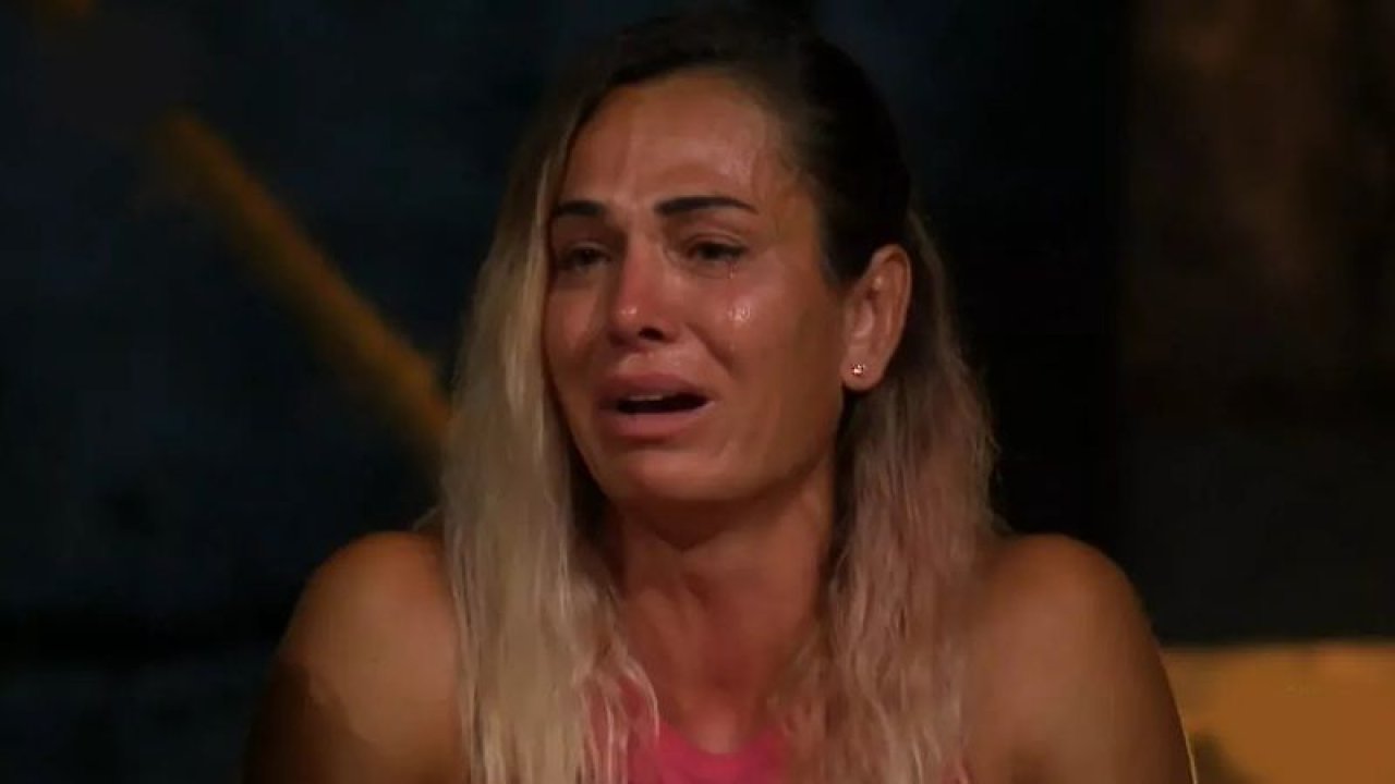 Acun Ilıcalı ile birbirine göndermeler yapmaya doyamamıştı! Survivor’ın eski ismi Nagihan Karadere’nin hastalığı ortaya çıktı! Sağlık durumu nasıl?