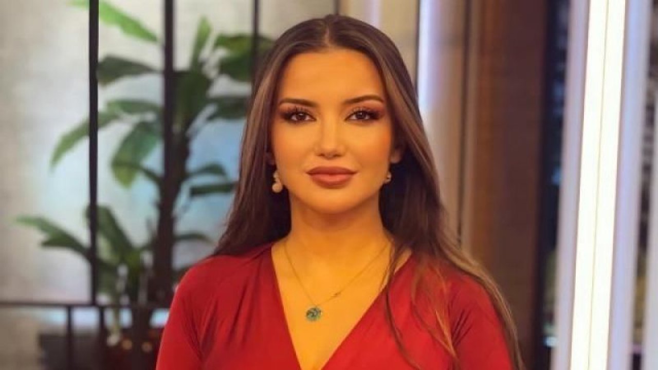 Biri Metresine İmam Nikahı Kıymak İçin Karısını Sildi, Diğeri İki Kadını Da Sevdiğini Söyledi! Esra Ezmeci'nin Takipçileri Resmen Çıldırdı!