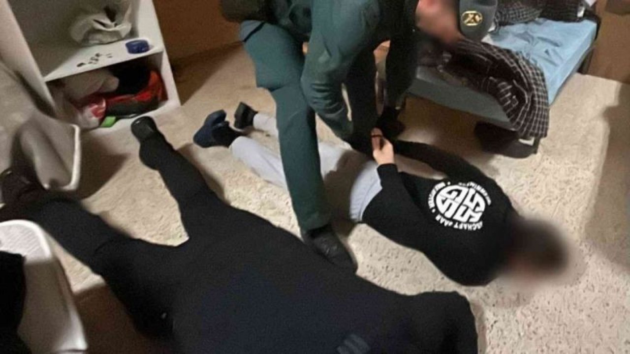 İspanya’da Ukraynalıları kaçak sigara üretiminde kullanan çete çökertildi