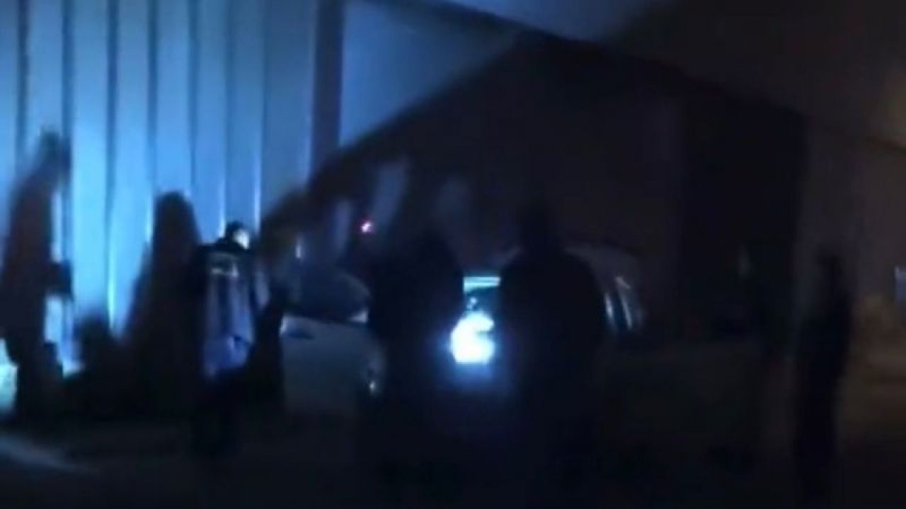 İşte Detaylar...Gaziantep’te bir arabaya silahlı saldırı! Ölü ve yaralı var mı?