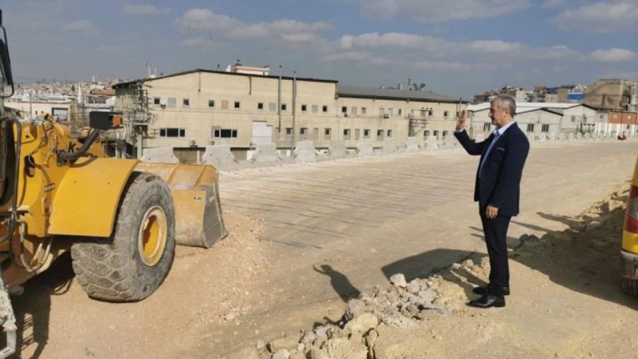 Gaziantep'in TRAFİĞİ 10 YIL RAHATLAYACAK.Gaziantep'in en geniş yolunda sona gelindi... Şahinbey Belediyesi'nin bu projesi trafiği 10 yıl rahatlatacak