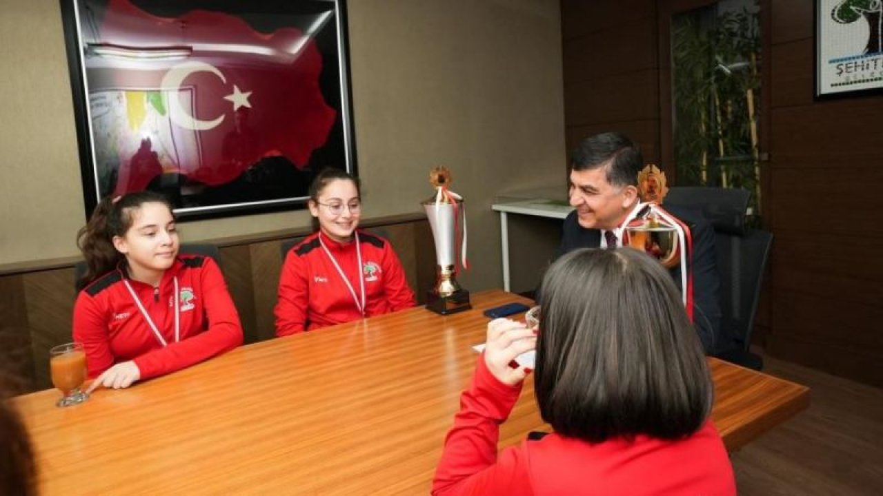 Fadıloğlu, milli sporcuları ağırladı