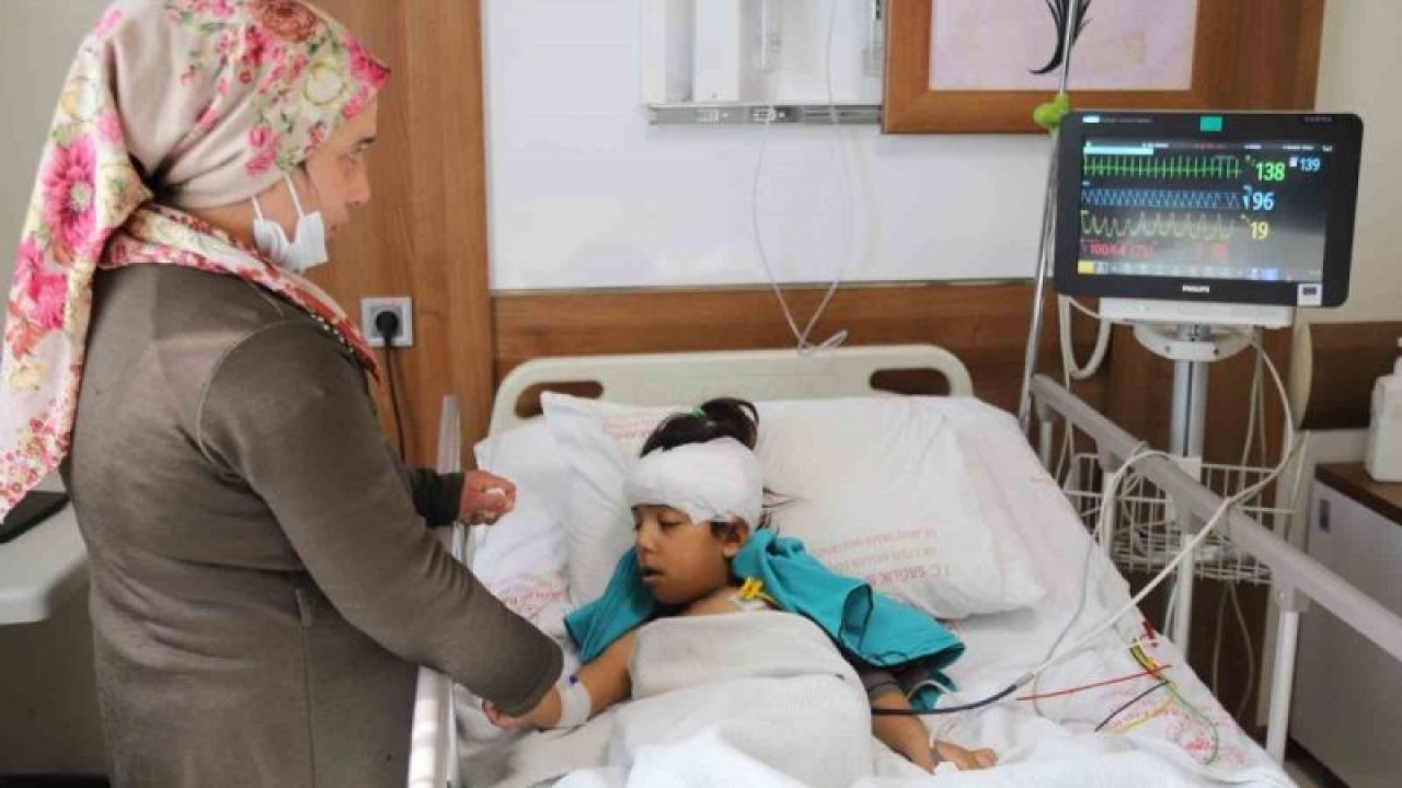 Gaziantep’te yaşayan Doğuştan işitme kaybı olan 6 yaşındaki Hatice artık duyabilecek