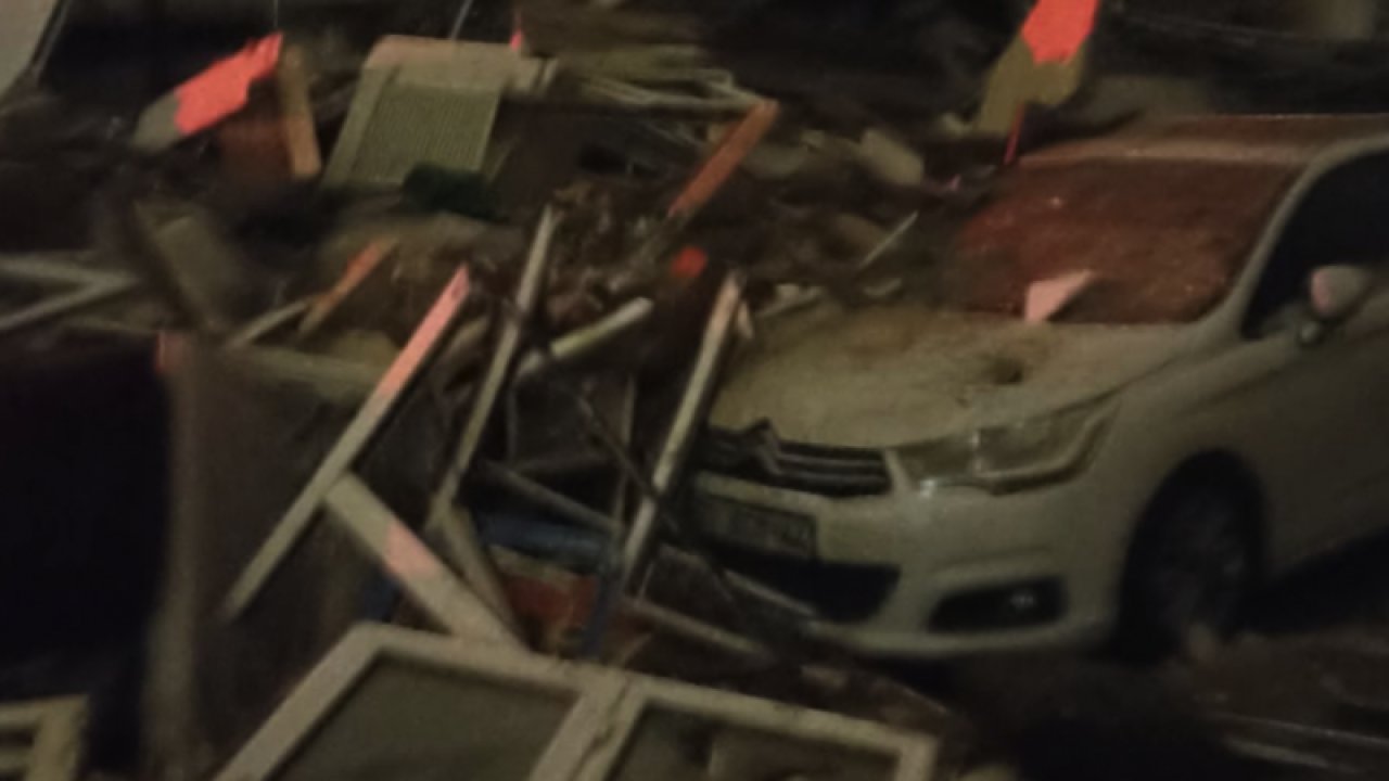 Gaziantep'te Artçı Depremler Sürüyor! Gaziantep'te Birçok Bina'nın Yıkıldığı Haberleri Geliyor