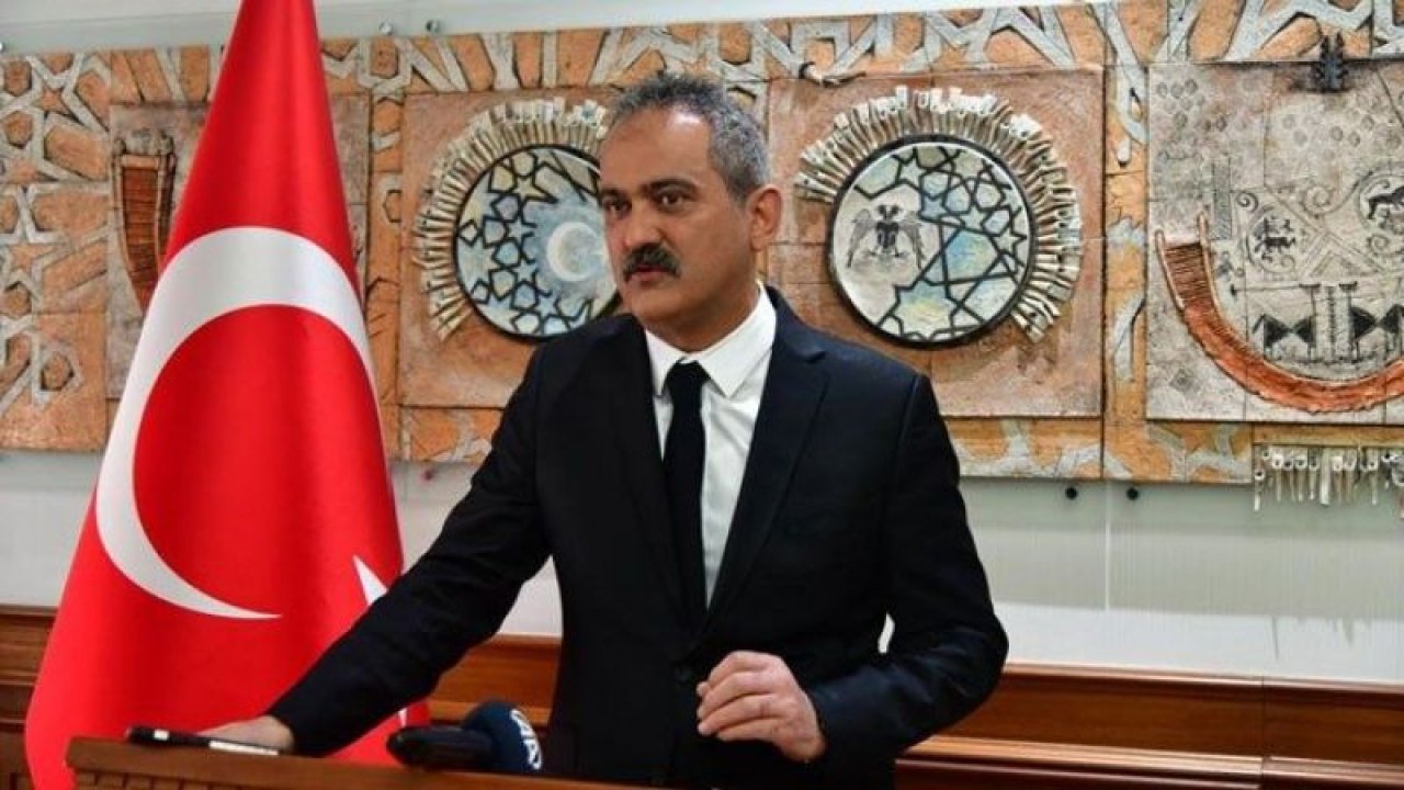Son Dakika: Milli Eğitim Bakanı Mahmut Özer, Okulların Tatil Edildiğini Duyurdu!