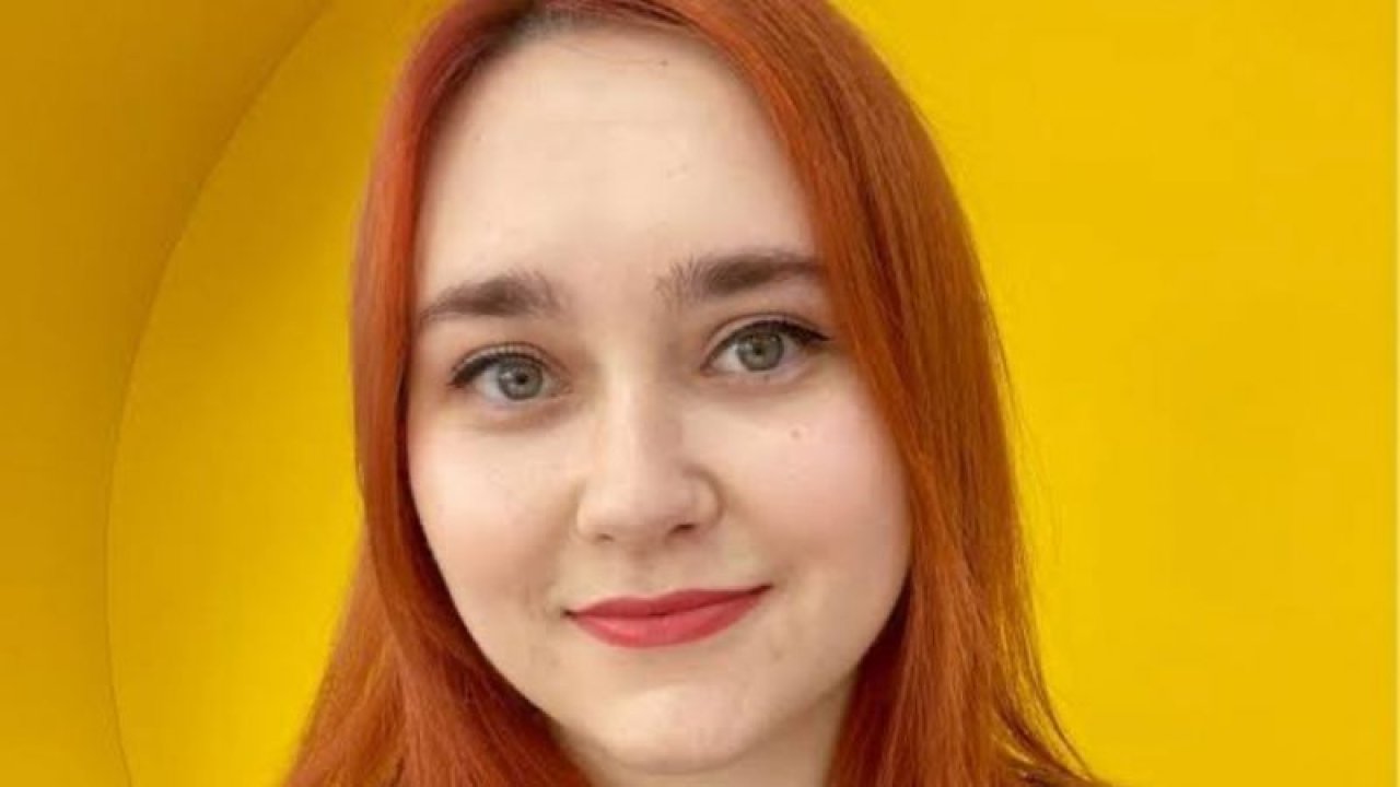 Acil yardım bekleniyor! Gaziantep Şehitkamil Atatürk Mahallesi’nde bulunan Pamukkale Sitesi’nde bulunan Rümeysa Çapuk enkaz altında yardım bekliyor! Dün gece sesi duyulmuş!