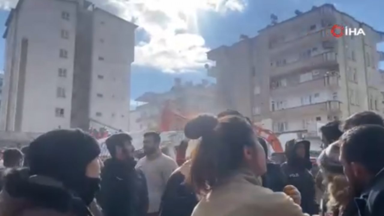 Gaziantep'te Gölgeler Apartmanında Kurtarma çalışması sırasında artçı paniği... İşte O Anlar