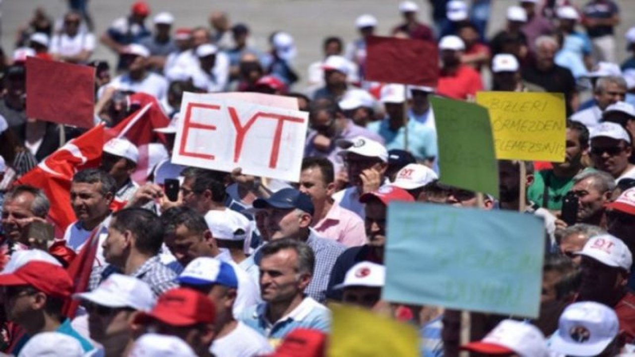 EYT'de Son Durum Ne EYT Yasası Ne Zaman Çıkacak? Staj Sigortası EYT Kapsamına Alınacak Mı?