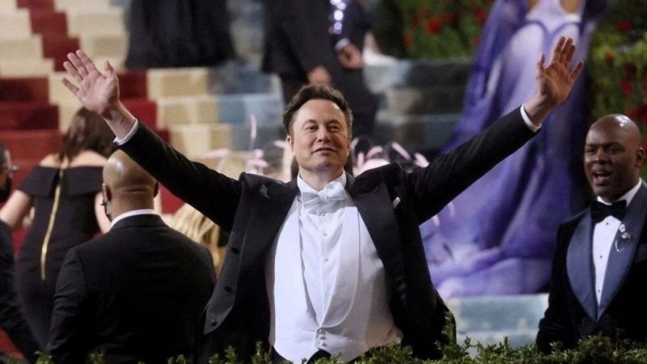 Elon Musk, Tweeti Az Etkileşim Aldı Diye Twitter Mühendislerini Kovdu!